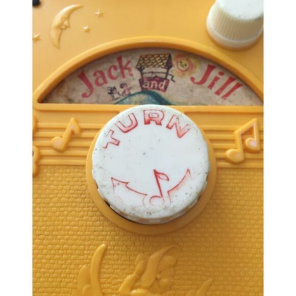 1968 Fisher-Price Jack & Jill Music Box - Picture 8 of 11